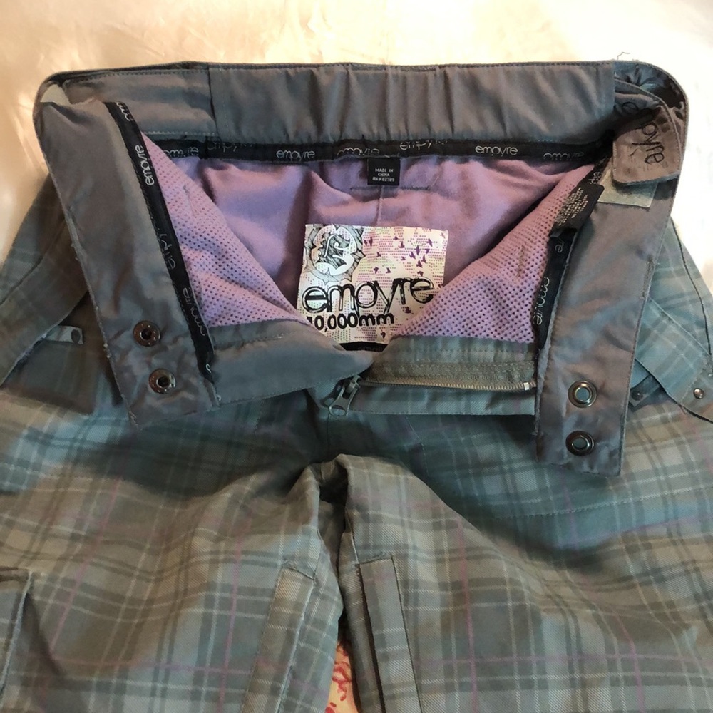 EMPYRE 10,000mm Size Small Snow Ski Snowpants Plaid Gray Purple $159 NEW - Picture 13 of 16